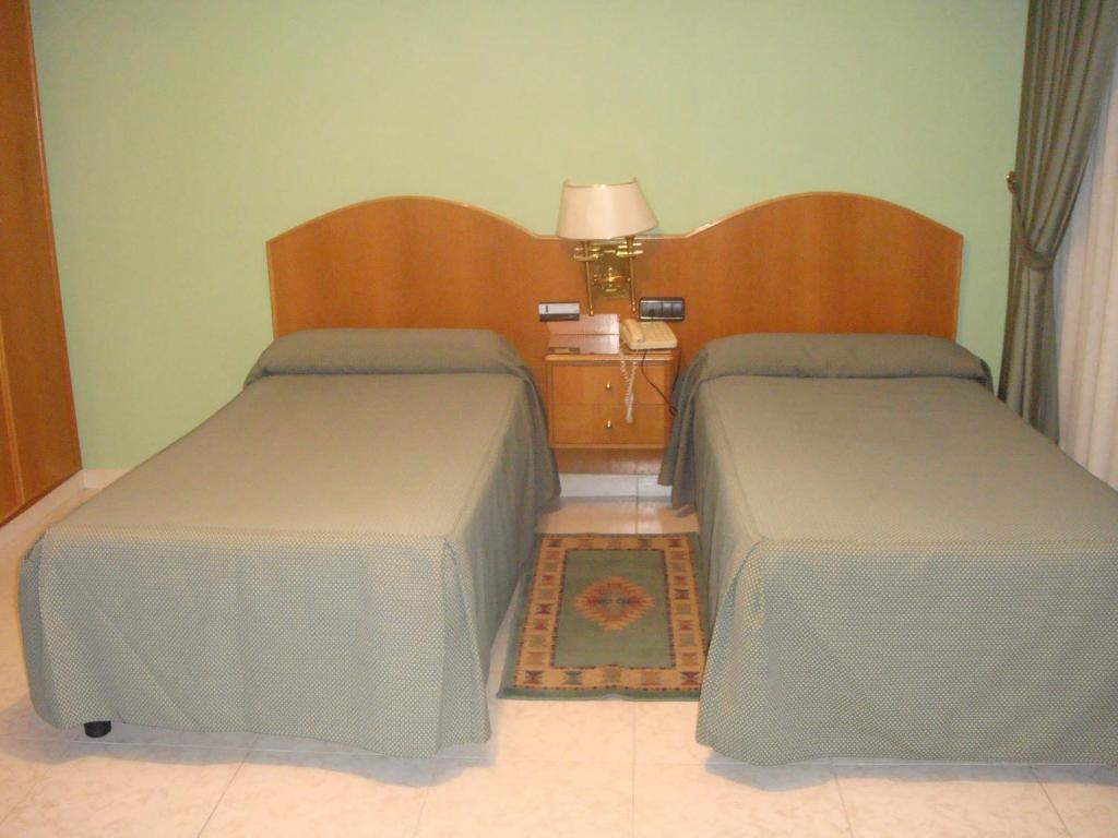 Hostal Serpol Hotel Palencia Room photo